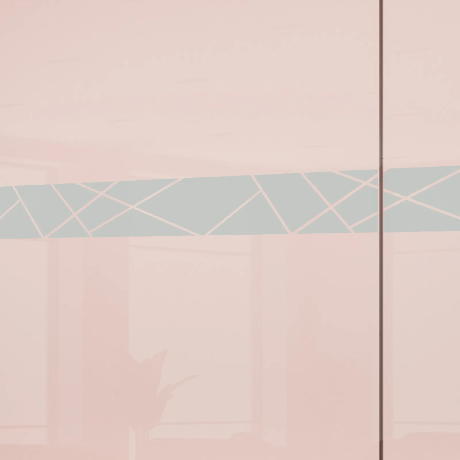 Simulation : cloison vitrée claire avec une bande dépolie traversée de lignes obliques (vue 2)